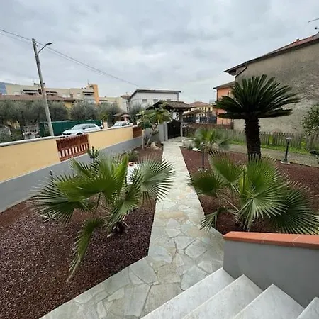شقة Tra Mare E Centro Citta - Casa Mariu ماسا
